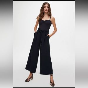 Wilfred High Rise Culotte in Powder Blue. Size 8.